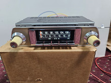 Radio shown with Avanti face plate and knobs.