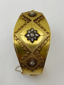 Victorian 15kt Yellow Gold Wide Etrusan Bangle with Rose Cuts