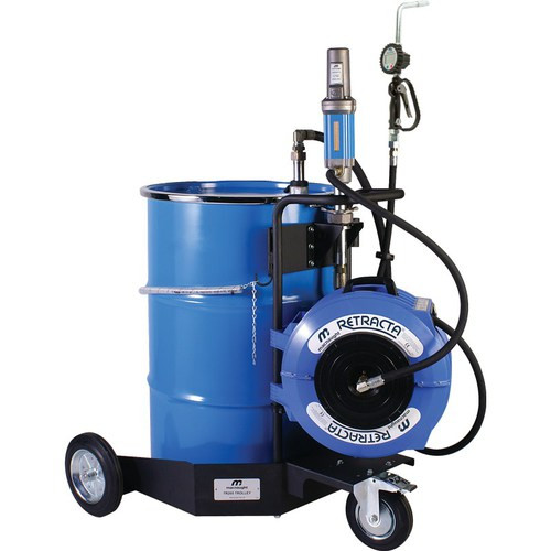 Portable trolley mounted 3:1 oil dispensing system includes metered oil control gun