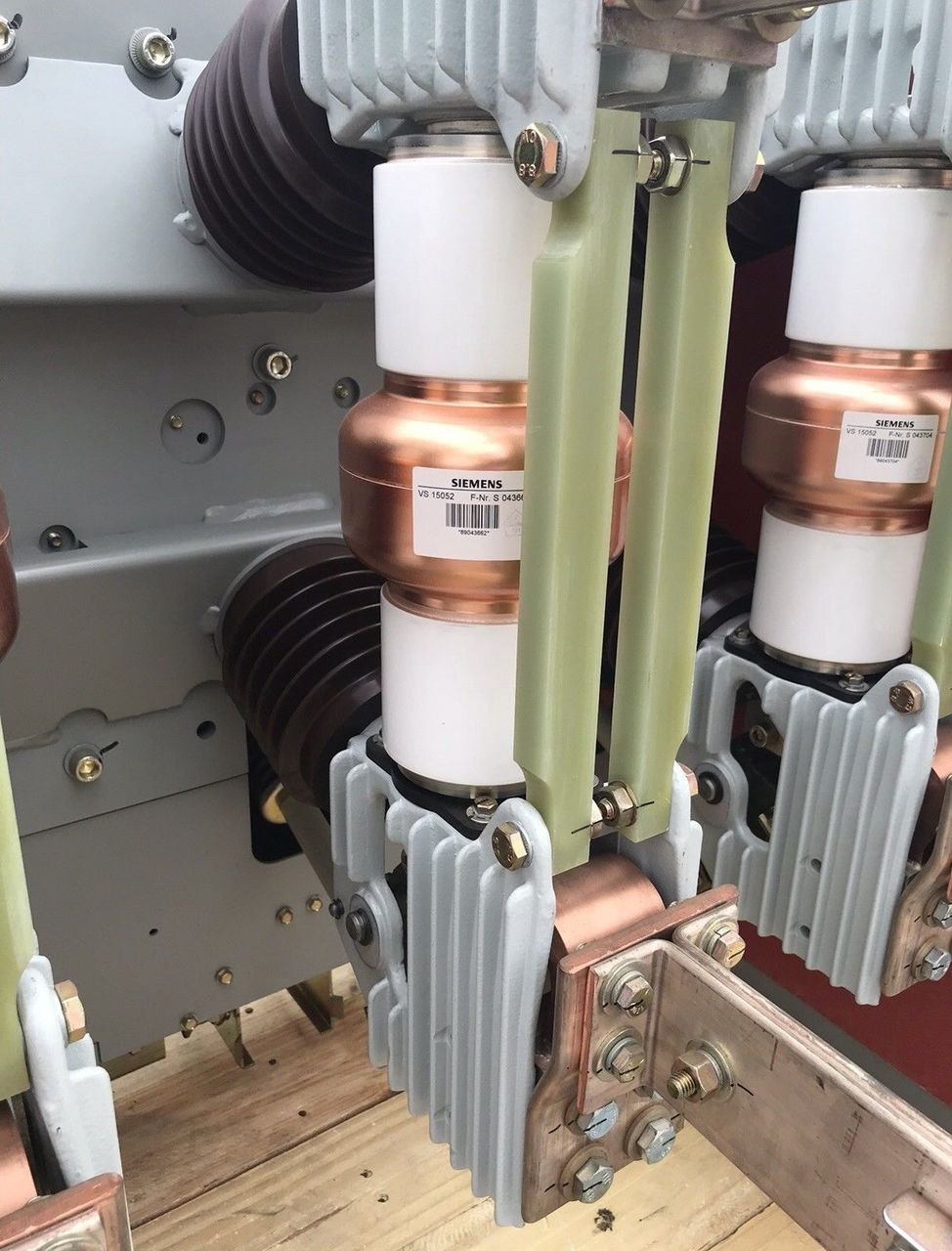 15-GMSG-0050-1200-130 Siemens 1200 Amp 125V 50KA RECON - National