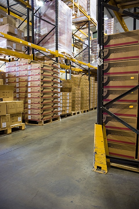 box-15287-960-720.jpg