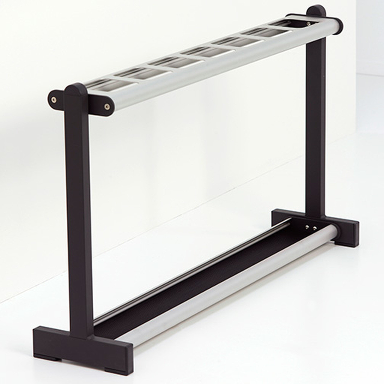 Steel and Aluminum Umbrella Rack 230100 20 Umbrella Capacity