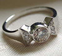14k White or Yellow Gold Horseshoe Nail Ring