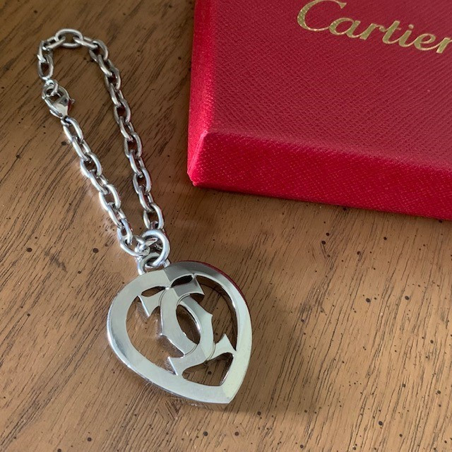 Cartier　KEYRING　カルティエキーホルダー　Cハート　C Heart 楽天市場】Cartier カルティエ Cハート ハートモチーフ