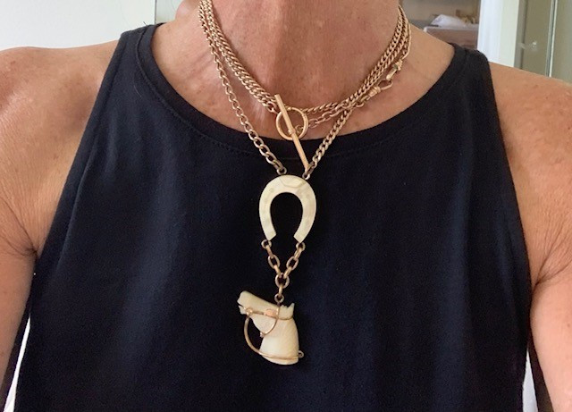 [ReinSein]ACC★Antique mother of pearl pick necklace Vintage Assemblage OOAK Mother of Pearl Cameo Rhinestone