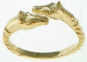 14k gold double horse head ring