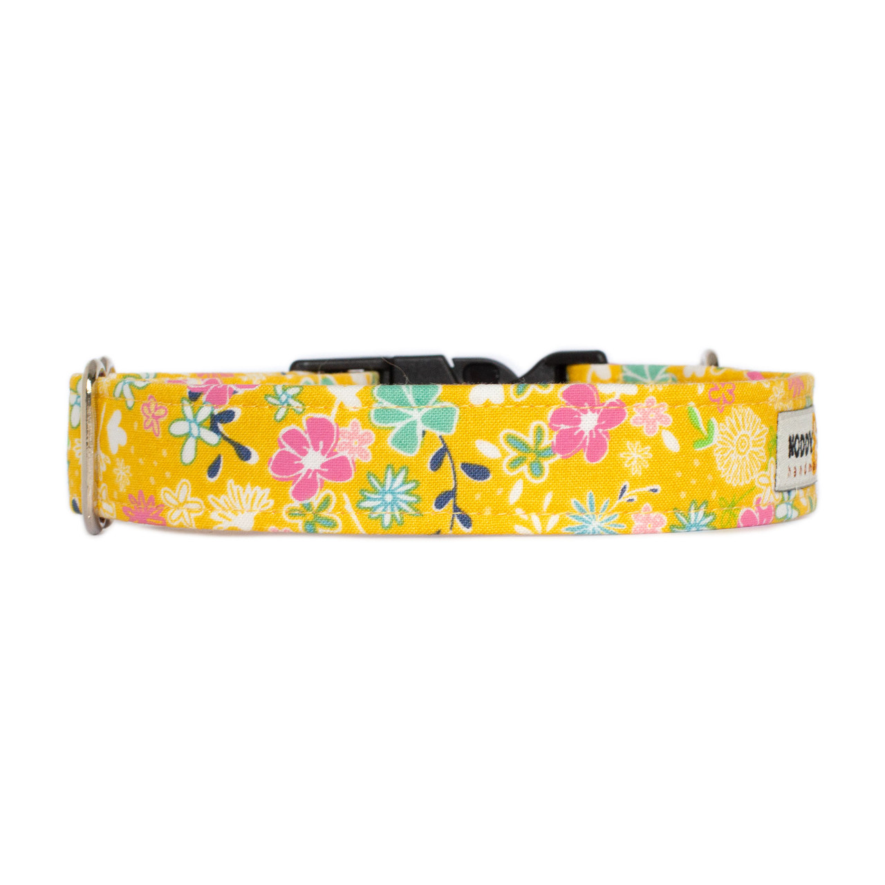 Clasp Collar Belle