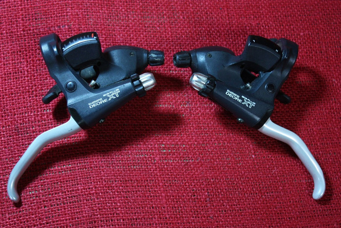 shimano xt cantilever brakes