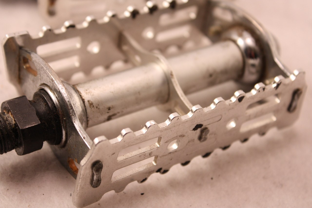 rat trap pedals