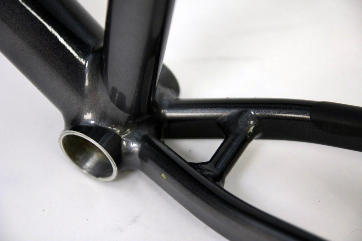 1992 Cannondale M2000 Frame & Pepperoni Fork 18", 1 1/4" Fork Bike Recyclery