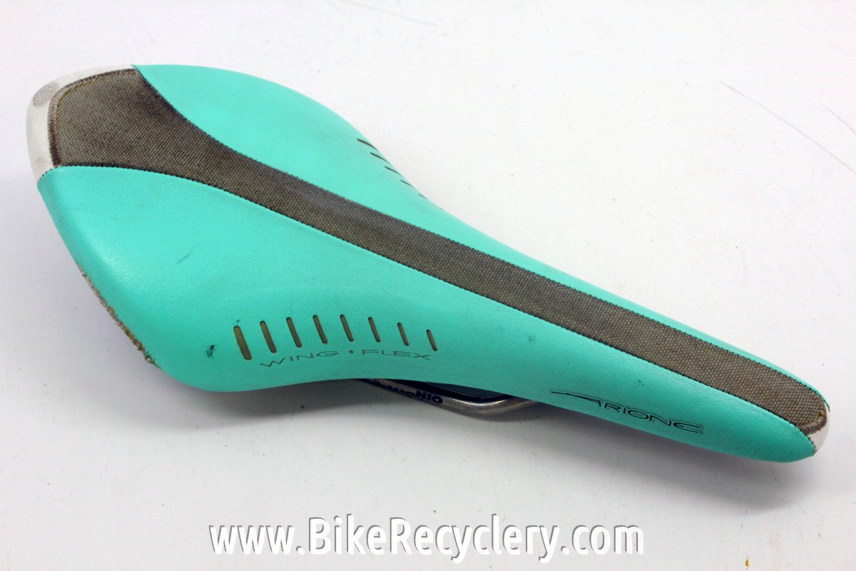 celeste bike saddle