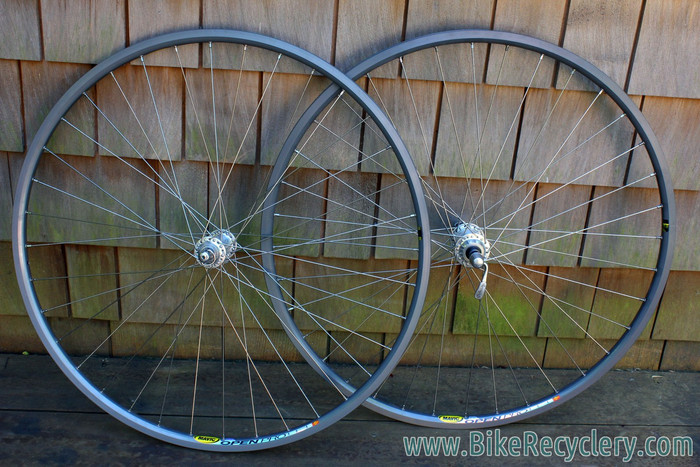 8 speed road bike wheelset