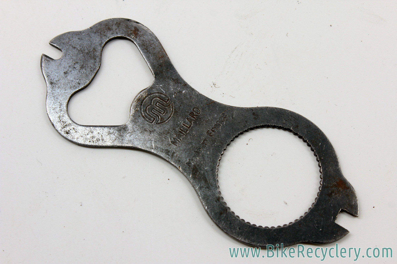 Vintage T Type Bicycle Mechanic Spoke Wrench tool
