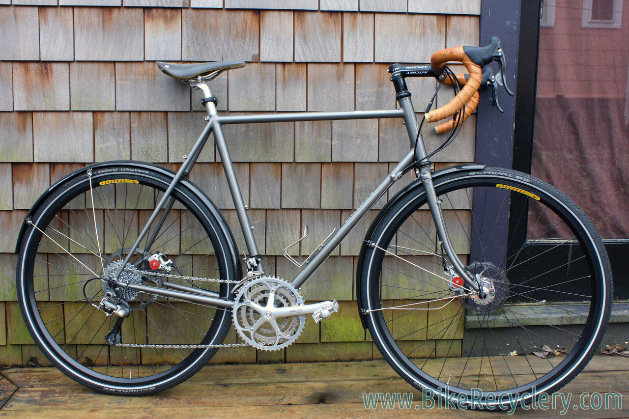 Bilenky Midlands Signature Touring Bike 56cm X 58cm Disc