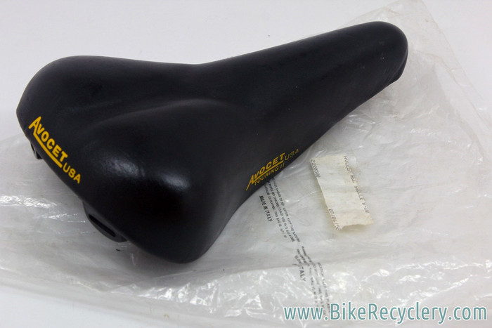 avocet touring saddle