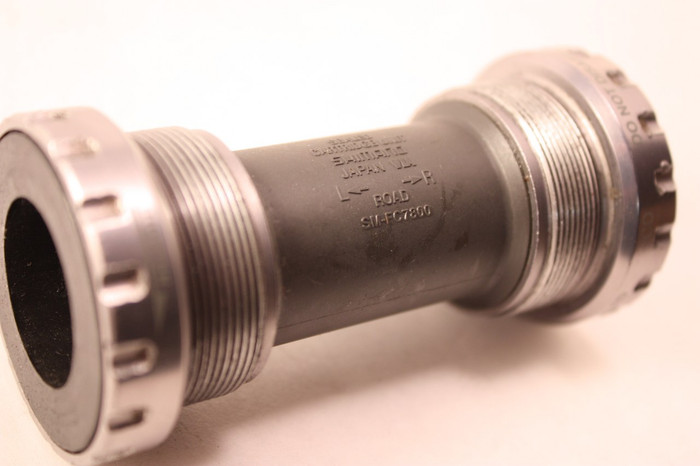 hollowtech 2 bottom bracket