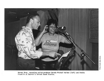 Aretha Franklin Narada Michael Walden Vintage 1985 8x10 Glossy Press Photo COA