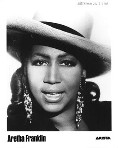 Aretha Franklin Original 8x10 b&w Vintage Press Photo Fancy Hat Earrings Arista