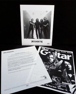 Megadeth Press Kit w Photo Capitol Punishment 2000 MINT