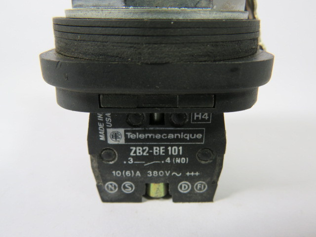 Telemecanique XB3BG03 Key Switch 3-Position 2NO w//520 Key