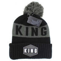 WB688 KING , POM BEANIE - BLACK(DARK GREY)
