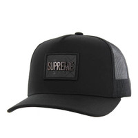 SM329 SUPREME , METAL BADGE , TRUCKER - BLACK/BLACK
