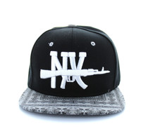 SM267 New York Snapback Cap (Black & Bandana Black)