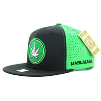 SM062 Marijuana Snapback Cap (Black & Kelly Green)