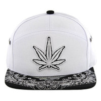 SM7082 7 Panel Marijuana Snapback Hat (White & Black, White Logo)