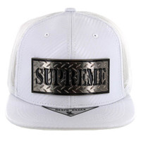 SM095 SUPREME - CARBON PU( WHITE)
