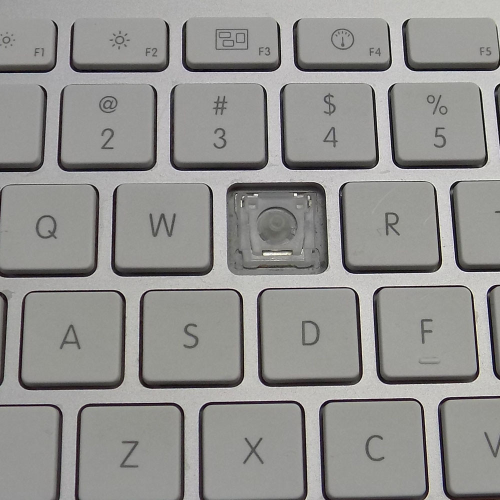 Apple Keyboards Wired 5x A1048 Wireless 1x A1255 And 1x A1314 7