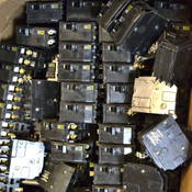 Square D QO230VH 2P 30A 22kA 120/240VAC Plug-in QO Mini Circuit Breaker