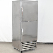 Beverage-Air RI18-HS-26 Reach-In Refrigerator Stainless Top & Bottom Half Doors