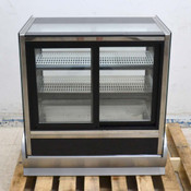 Vollrath RDE8436 Refrigerated Display Case 3-Tier 36" Width Cubed-Glass 120V