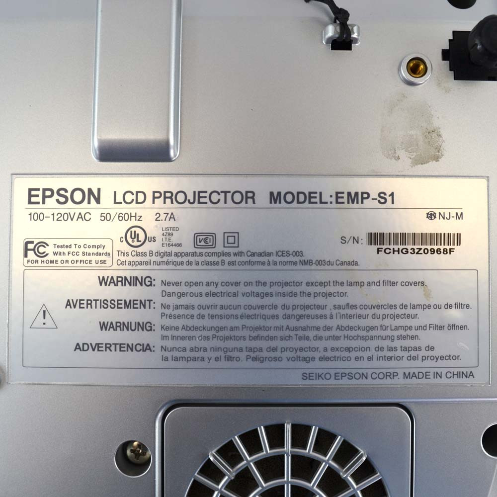 Epson EMP-S1 Powerlite S1 SVGA Portable LCD Projector w/ Pwr Cord, Case,  Remote