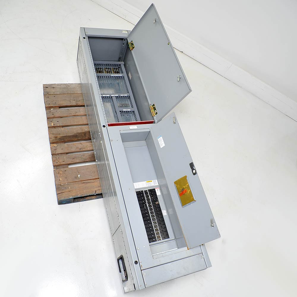 Eaton PowRLine Switchboard, PRL1a 30space Panelboards with fronts