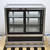 Vollrath RDE8436 Refrigerated Display Case Cooler Deli Bakery 120V 3-Tier 36"