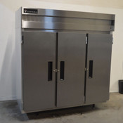 Victory VF-3 Commercial 3-Door Reach-In Stainless Steel Freezer -10ºF 115V