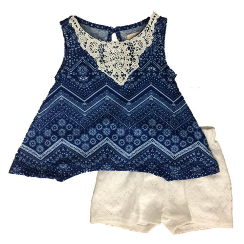 https://d3d71ba2asa5oz.cloudfront.net/33000706/images/2bluewhiteoutfit012918.jpg