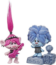 Trolls DreamWorks World Tour Rock City Bobble with 2 Mini Figures