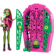 Monster High Skulltimate Secrets Garden Mysteries Playset, Venus McFlytrap Doll