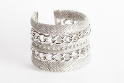 MESH CHAIN MULTI-ROW  CUFF