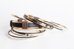 GOLDEN BRAIDED TEXTURE  BANGLE SET