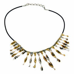 GOLDEN SILVER CASCADE CHOCKER