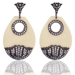 IVORY RESIN GLAMOUR EARRINGS