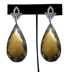 GOLDEN LEAF GLAM EARRINGS