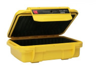 Underwater Kinetics 206 UltraBox Solid Lid & lined. Black or Yellow