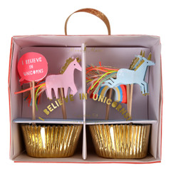 Rainbows & Unicorns Cupcake Kit