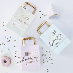 Hip, hip hooray Pastel Party Bags