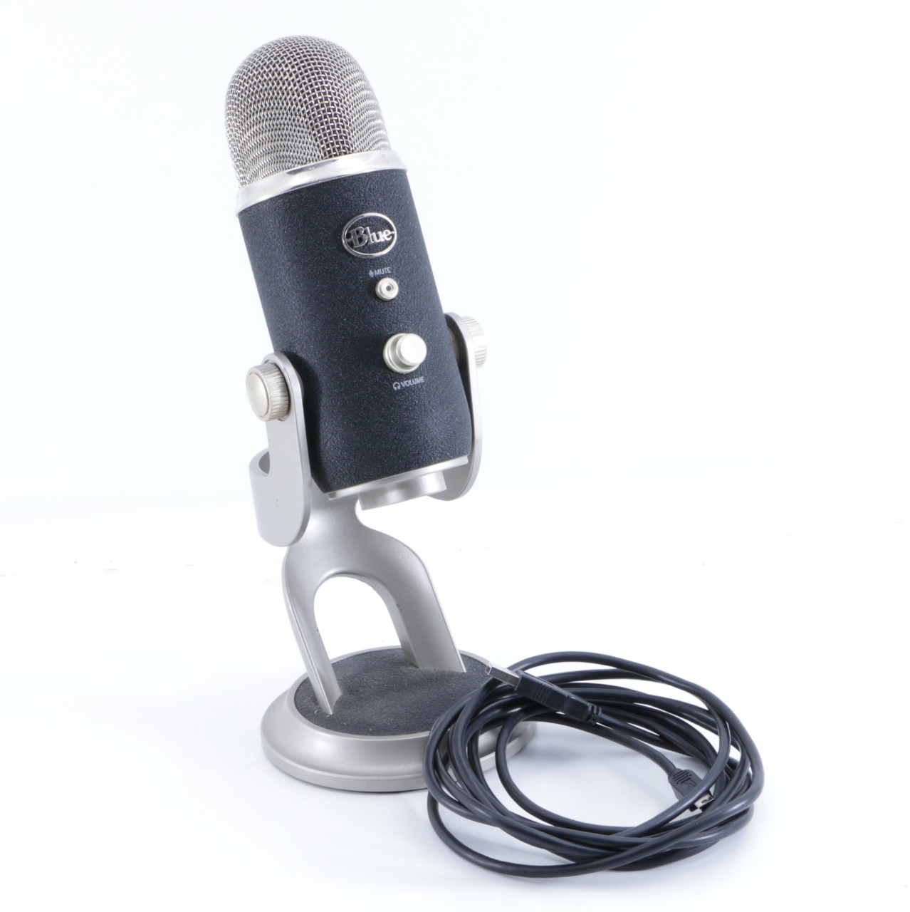 Blue Yeti Pro Condenser Multi Pattern Microphone Mc 2860